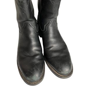 Black Ariat Roper Boots